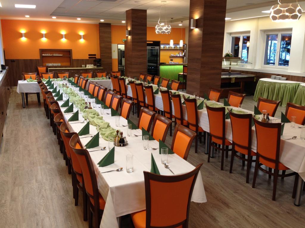Hotel Odra Остравице Екстериор снимка