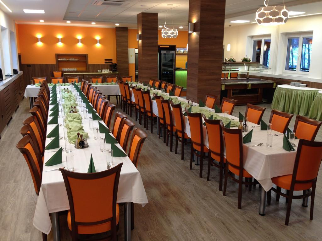 Hotel Odra Остравице Екстериор снимка
