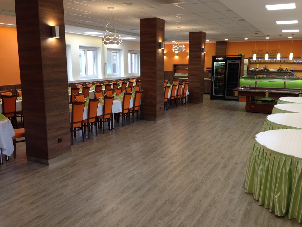 Hotel Odra Остравице Екстериор снимка