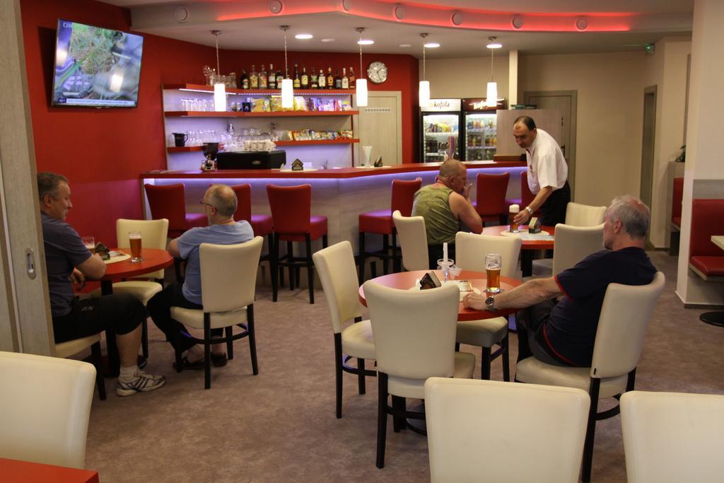 Hotel Odra Остравице Екстериор снимка